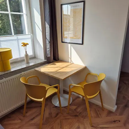 2-zimmer 3 - Am Schloss Apartman *