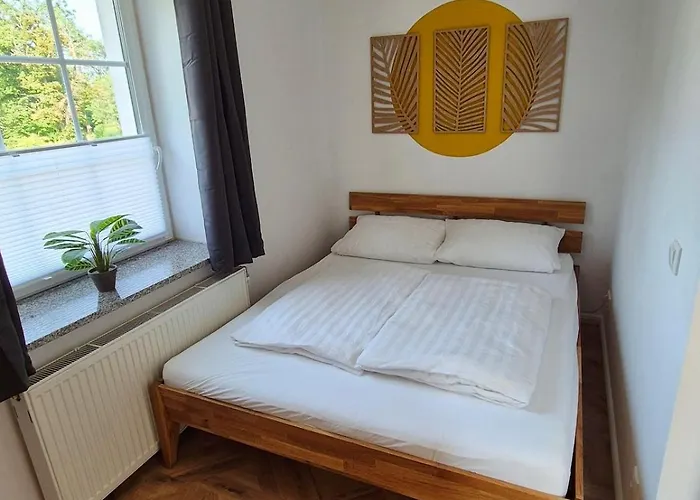 2-zimmer 3 - Am Schloss Lejlighed